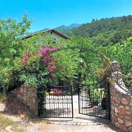 빌라 Marmaris Sleeps 7 Pool Air Con Wifi 히사뢰뉘